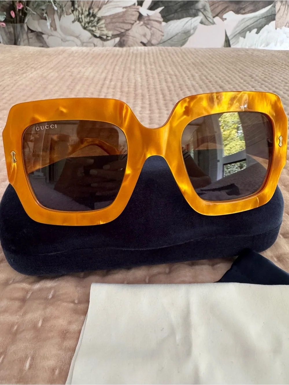 Gucci Amber Square Frame Sunglasses NWOT